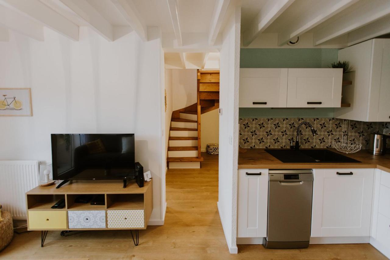 Appartement Duplex Proche Port Avec Velos Ван Екстериор снимка