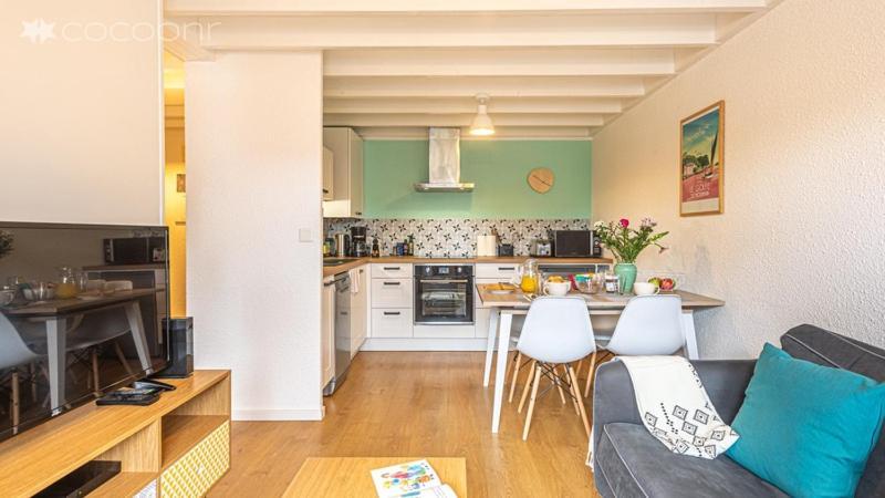 Appartement Duplex Proche Port Avec Velos Ван Екстериор снимка